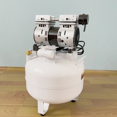 70L/min Kopermotor Medische stille luchtcompressor 32L Tandheelkundige compressor Gebruik voor één tandheelkundige stoel