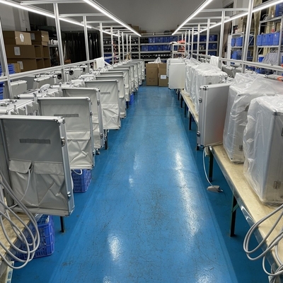 Tandarts Functionele gereedschap Mobiele tandheelkundige aflevering Eenheid Koffer ontwerp Draagbare tandheelkundige eenheid met 550W luchtcompressor