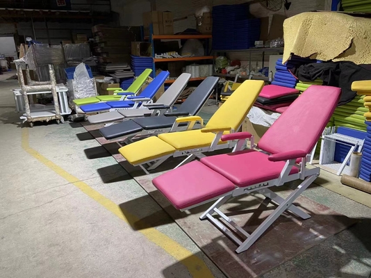 Opvouwbare Draagbare Tandartsstoel met Roestvrijstalen Spuugbak, Instrumententray en Verplaatsbare Lamp Opvouwbare Tandartsstoel