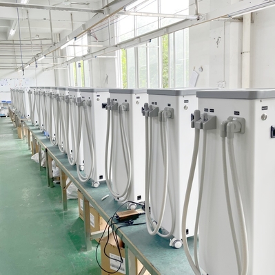 Mobiele tandheelkundige zuiginstallatie met vuilwatertank Automatische afvoer tandheelkundige speeksel ejector zuigmachine 800L per min